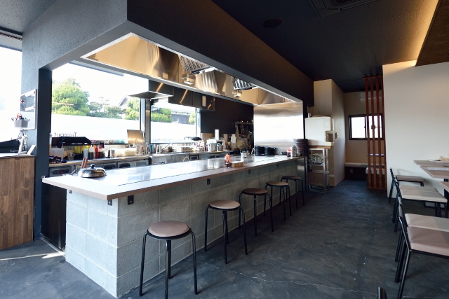 山口県　お好み焼き店