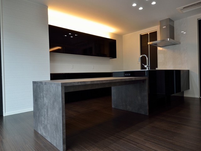 山口県　港町の家