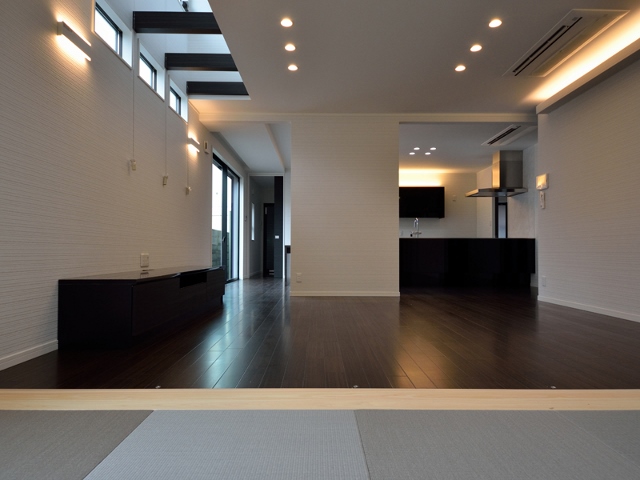 山口県　港町の家